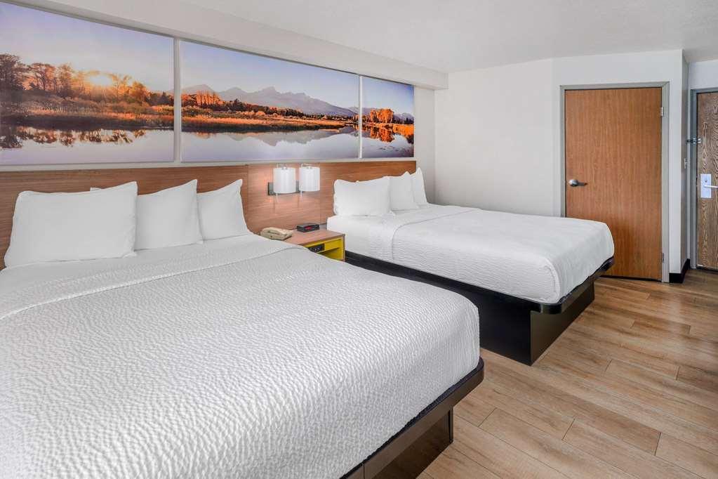 Days Inn & Suites By Wyndham Greeley Pokoj fotografie